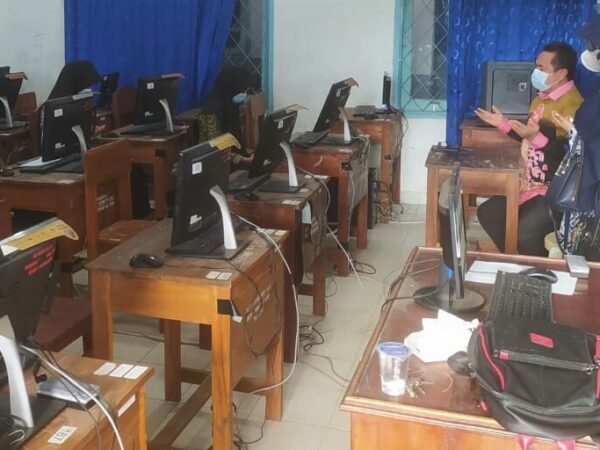Pembukaan Kegiatan Kompetisi Sains Nasional Tingkat Kabupaten yang dilaksanakan secara online di SMAN 1 Kotabumi Pembukaan Kegiatan Kompetisi Sains Nasional Tingkat Kabupaten yang dilaksanakan secara online di SMAN 1 Kotabumi