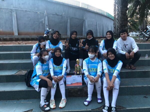 Alhamdulillah Tim Futsal Putri SMAN 1 Kotabumi mendapatkan Juara 3 di Event Academy Futsal & Modern Dance Competition yang dilaksanakan di GOR Sukung Kotabumi