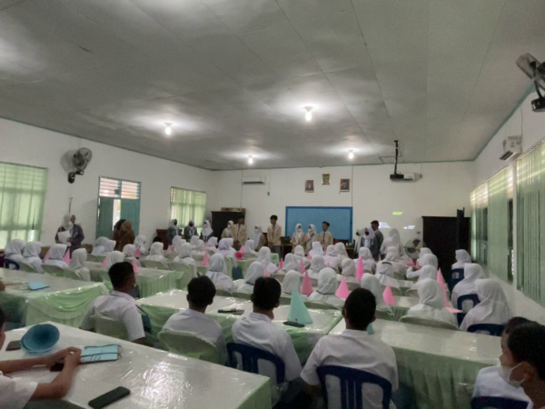 Hari Kedua MPLS, SMA Negeri 1 Kotabumi Undang Instansi Eksternal Berikan Pendampingan Hari Kedua MPLS, SMA Negeri 1 Kotabumi Undang Instansi Eksternal Berikan Pendampingan