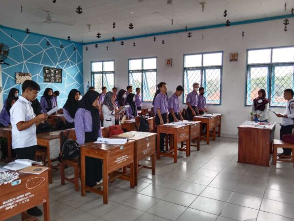 Penilaian Lomba Kebersihan Kelas SMA Negeri 1 Penilaian Lomba Kebersihan Kelas SMA Negeri 1