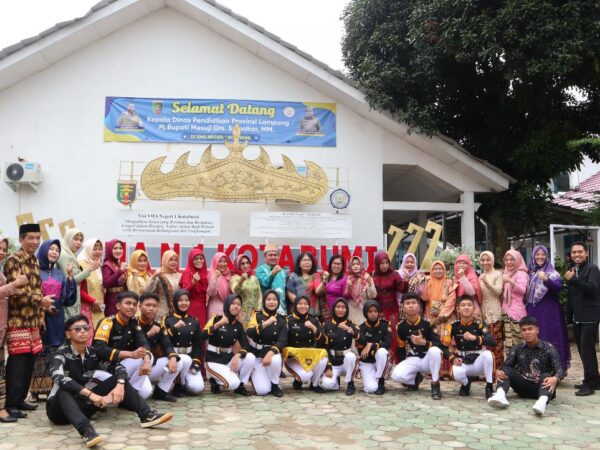 SMA Negeri 1 Kotabumi Gelar Upacara Peringatan Hari Sumpah Pemuda SMA Negeri 1 Kotabumi Gelar Upacara Peringatan Hari Sumpah Pemuda