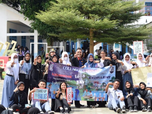 Parade Ekskul SMAN 1 Kotabumi Meriahkan Puncak Acara MPLS 2023