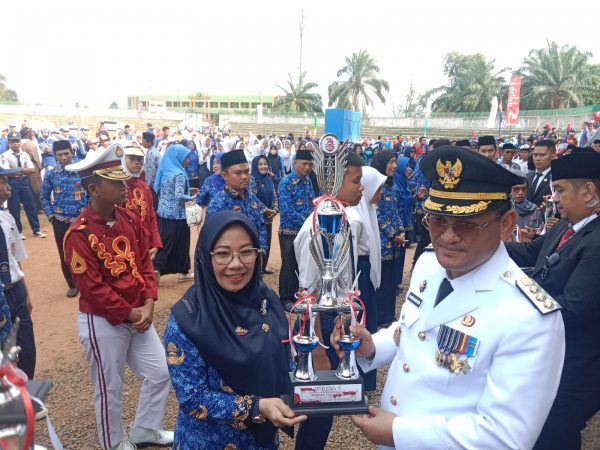 Tim Paskibra SMAN 1 Kotabumi Sabet Juara 1 dan Juara Harapan di LKBB HUT RI ke-79 Tim Paskibra SMAN 1 Kotabumi Sabet Juara 1 dan Juara Harapan di LKBB HUT RI ke-79