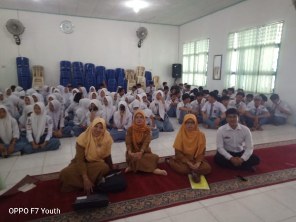 SMA Negeri 1 Kotabumi Ikuti Program Literasi Digital Kominfo 2024 Wilayah Provinsi Lampung SMA Negeri 1 Kotabumi Ikuti Program Literasi Digital Kominfo 2024 Wilayah Provinsi Lampung